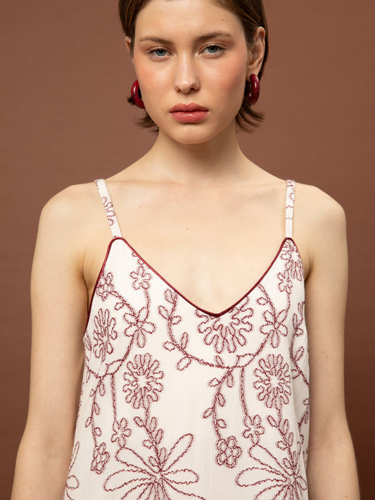 TIERED JACQUARD DRESS - WHITE & RED